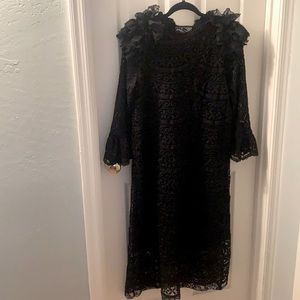 Dainty Black Lace Dress SM-M